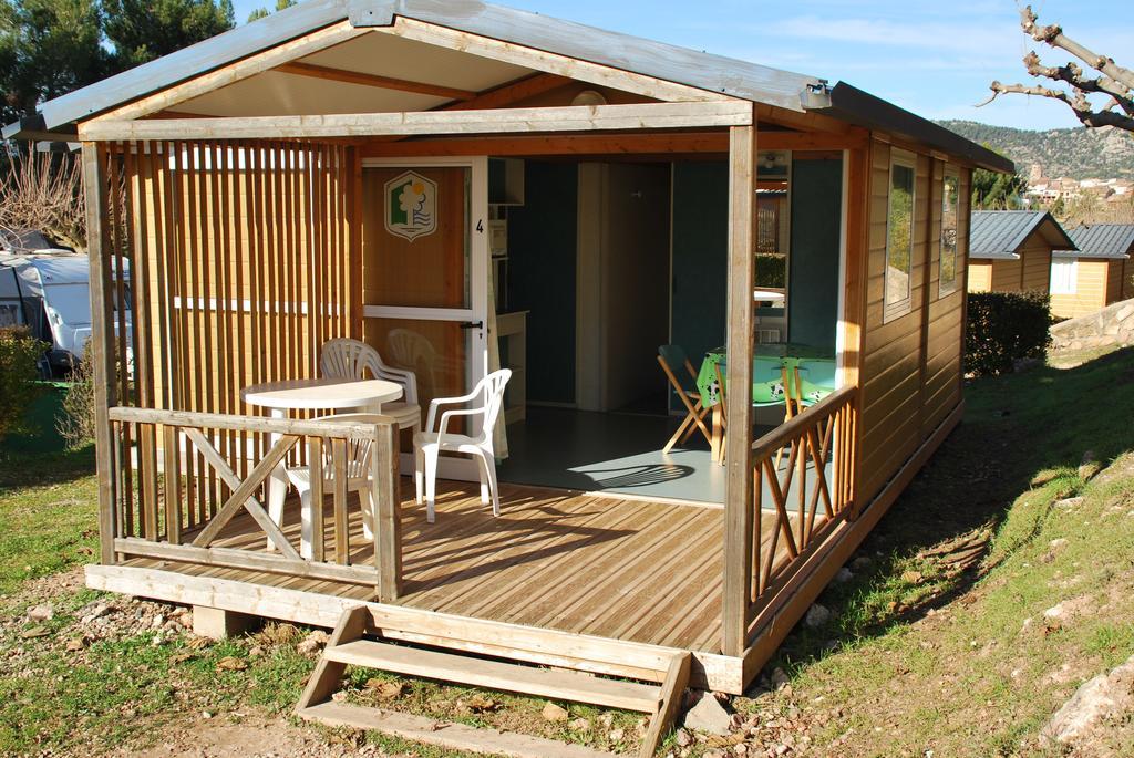 Montsant Park Camping & Bungalow Ulldemolins Zimmer foto